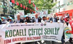 Çiftçilerin korteji renkli görüntülere sahne oldu