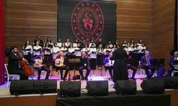 Gençlik Korosu’ndan Türk sanat müziği konseri