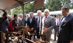 Kursiyerlerin eserleri ve el emeği ürünleri beğeniye sunuldu