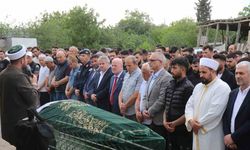 Motosiklet tutkunu genç kadın, son yolculuğuna uğurlandı