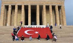 Öğrencilerden Anıtkabir ziyareti