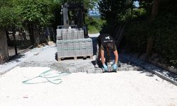 Sokaklar parke tamiratlarıyla konfor kazanıyor