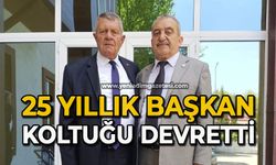 25 yıllık başkan koltuğunu devretti