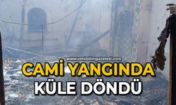 Cami yangında küle döndü