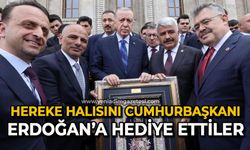 Merkezde üretilen ilk Hereke halısı Cumhurbaşkanı Erdoğan’a hediye edildi