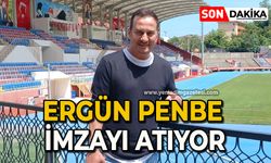 Ergün Penbe imzayı atıyor
