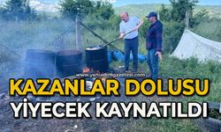 Kazanlar dolusu yiyecekler kaynatıldı