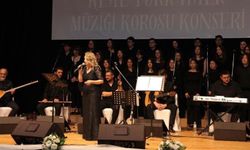 KEAL Türk Halk Müziği Korosu konseri büyük beğeni topladı