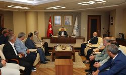 Başkan Büyükakın, güven tazeleyen federasyon başkanı ve yönetimini ağırladı