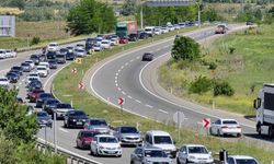 Trafiğe kayıtlı araç sayısı 82 bin 82 oldu