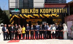 Bal dolum tesisi ve arı ürünleri satış mağazası açıldı