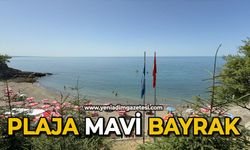 Plaja mavi bayrak