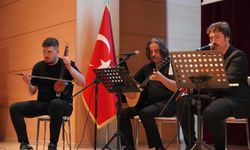 "Biz Susalım Türküler Konuşsun" konseri beğenildi