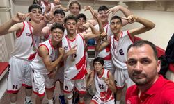 Basketbolda 2 şampiyon