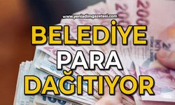Belediye para dağıtıyor