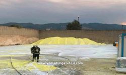 Kükürt deposundaki yangında kimyasal duman paniği