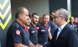 Baraçlı’dan itfaiyecilere moral ziyareti