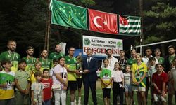 Bayracmı Köyü Voleybol Turnuvası sona erdi