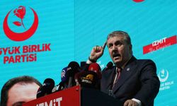 BBP lideri Destici: "İslam İşbirliği Teşkilatı yardımlarla harekete geçmeli"