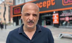 Bir vatandaş peşin telefon satmayan işletmeye tepki gösterdi