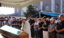 Feci kazada hayatını kaybeden Brisa yöneticisi son yolculuğuna uğurlandı