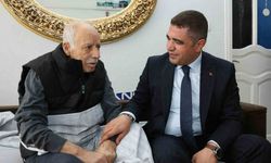 Şehit babasına geçmiş olsun ziyareti