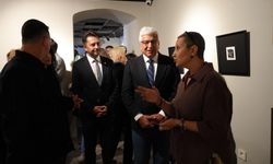 Mitolojik öğelerin sanatla buluştuğu sergiye büyük ilgi