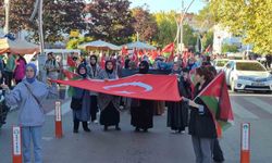 Bartın’da Sumud filosuna destek yürüyüşü