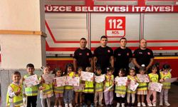 Minikler gönüllü itfaiyeci oldu