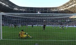 Trendyol Süper Lig: Kocaelispor: 1 - Çaykur Rizespor: 1 (İlk yarı)