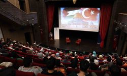 Yeni akademik yılın ilk derslerinde Gazze konuşuldu