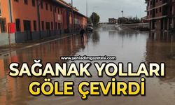 Sağanak yolları göle çevirdi