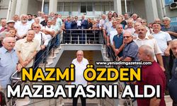 Nazmi  Özden mazbatasını aldı