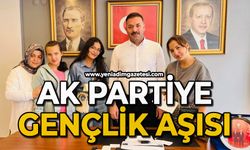 AK Partiye gençlik aşısı