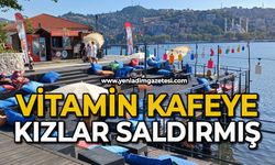 Vitamin kafeye kızlar saldırmış !
