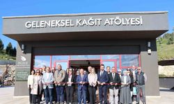Botanik bahçenin çiçekleri sergisi beğeniye sunuldu