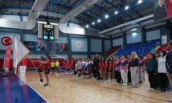 Okul sporları açılış seremonisiyle başladı