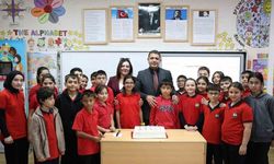 Sınıf başkanlığı seçiminde verdiği sözü tuttu