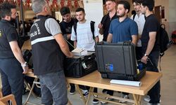 Üniversite öğrencilerine polisten bilgilendirme