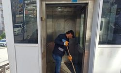 Üst geçit asansörleri pırıl pırıl