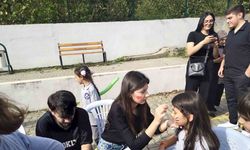 Veliler geleneksel oyunlarla yeniden çocuk oldu