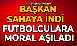 Başkan sahaya indi: Futbolculara moral aşıladı