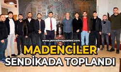 Madenciler Sendikada toplandı