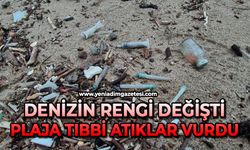 Denizin rengi değişti, plaja tıbbi atıklar vurdu