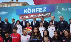 Bakan Bak: 'Türkiye şu anda spor tesisi devrimi yaşıyor'