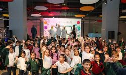 Bilim şenliğini öğrenciler çok sevdi