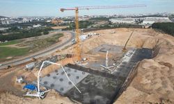 Devlet Hastanesi’nin temel betonu dökülüyor