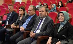 KBÜ'de ilk kez 'Doktora Mezunları Buluşması' düzenlendi