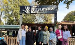 Kusursuz kafe çalışanlarıyla uno oynadılar