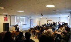 Liderliğin günümüzdeki rolü öğrencilere anlatıldı